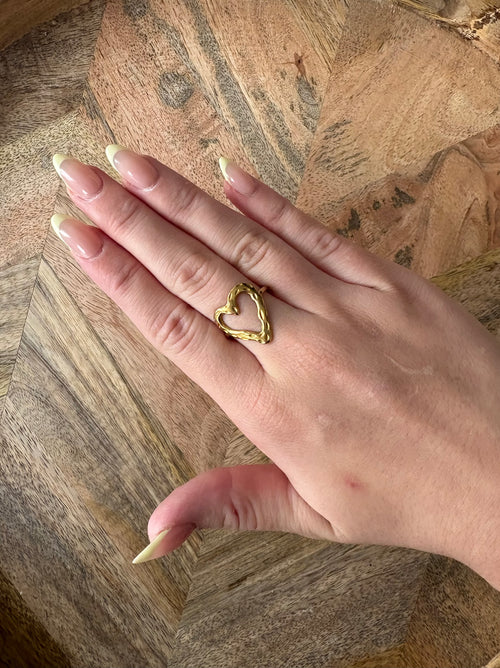 BAGUE AMAYA