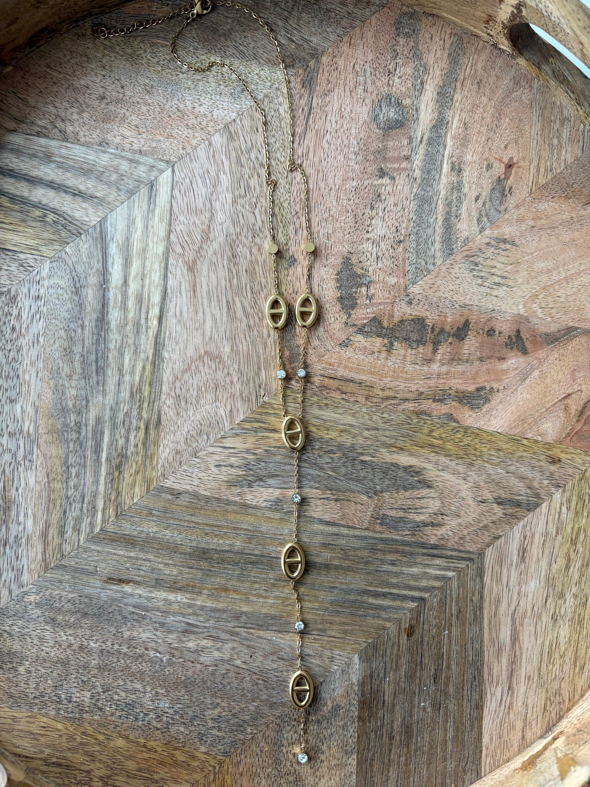 COLLIER EN Y NORAH